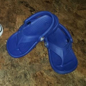 Boys Crocs Blue Sandals Flip Flops W Straps Sz 6/7